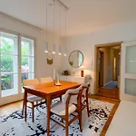 Beheizter Whirlpool Und Panoramafenster Vom Bett Ins Gruene! Apartmán Kassel