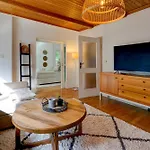 Apartmán Beheizter Whirlpool Und Panoramafenster Vom Bett Ins Gruene! Kassel
