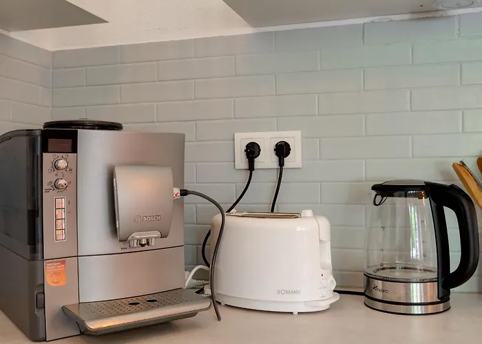 Apartment Beheizter Whirlpool Und Panoramafenster Vom Bett Ins Gruene!